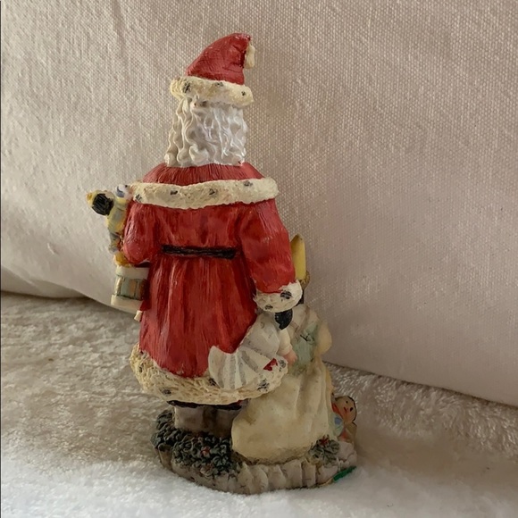 5” resin Santa Claus w elf gifts Figurine Defects - Picture 4 of 8